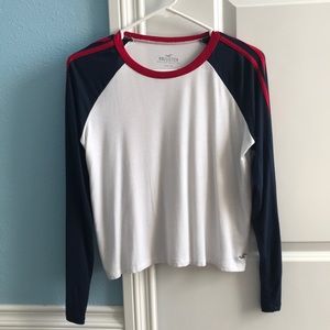 Holister Must have easy tee.